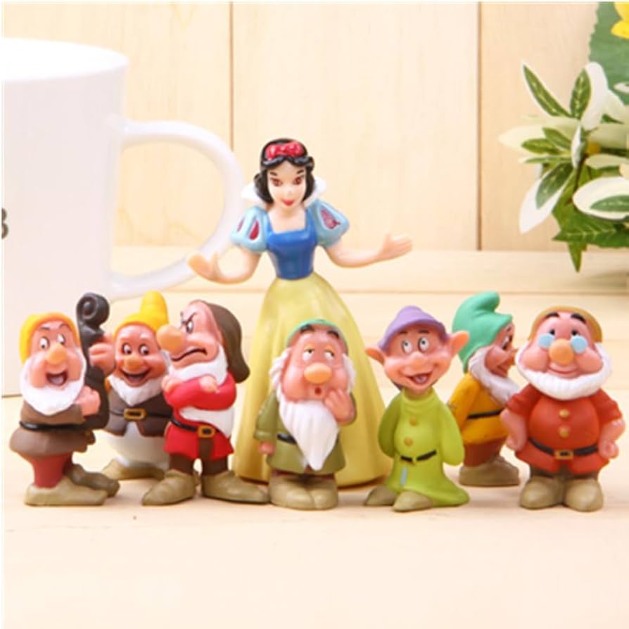 白雪姫と7人の小人　フィギュア　人形 Amazon.co.jp: 白雪姫と七人の小人フィギュアかわいいミニモデル